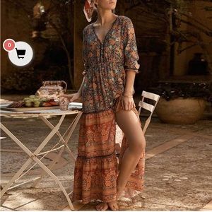Boho chic dress.